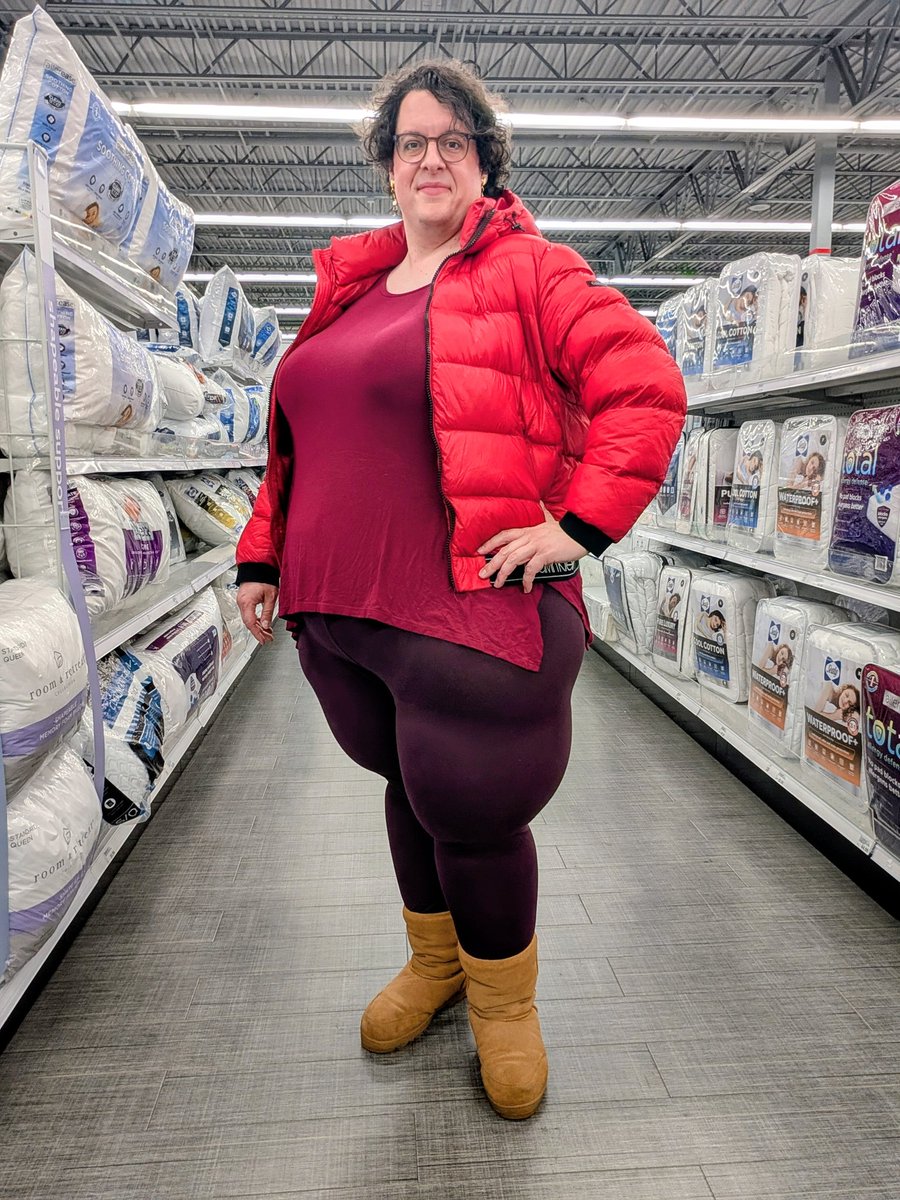 eggroll52's tweet photo. Just a quick trip to the store. Do you need anything while I'm out? 😃😍❤️ https://t.co/GTrvL1O9Z3