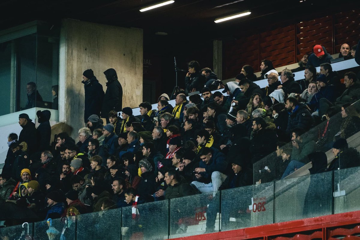 AD_Alcorcon's tweet photo. Muchas gracias a todos los alfareros valientes. Siempre presentes 💛🫶😍

Nos vemos el domingo en Santo Domingo contra el Murcia https://t.co/0mBRsNkvoC