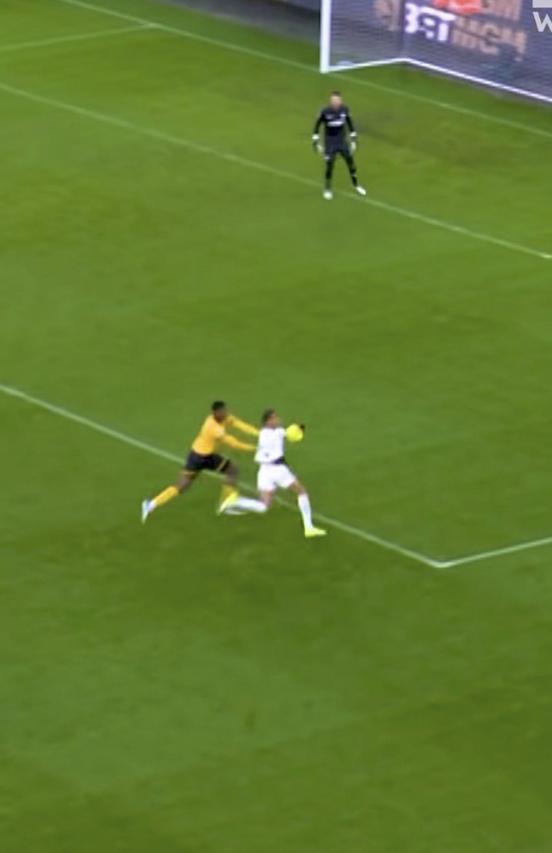 Jf_wwfc's tweet image. 🤔🤔… #wwfc