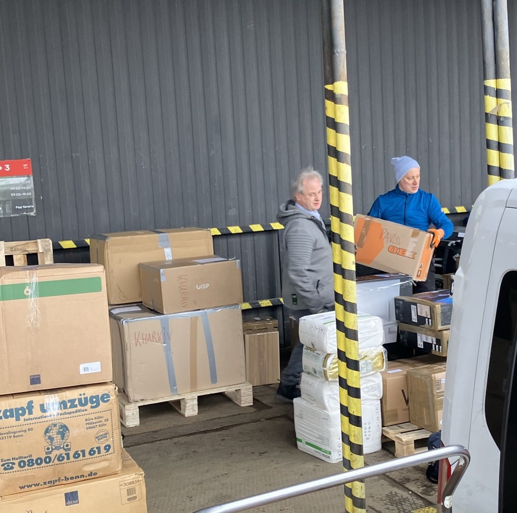 Über 1.200kg Hilfsgüter für die 🇺🇦 Verteidiger und IDP's aus Lviv verschickt. Vielen, vielen Dank an alle, die das möglich gemacht haben. 🥰