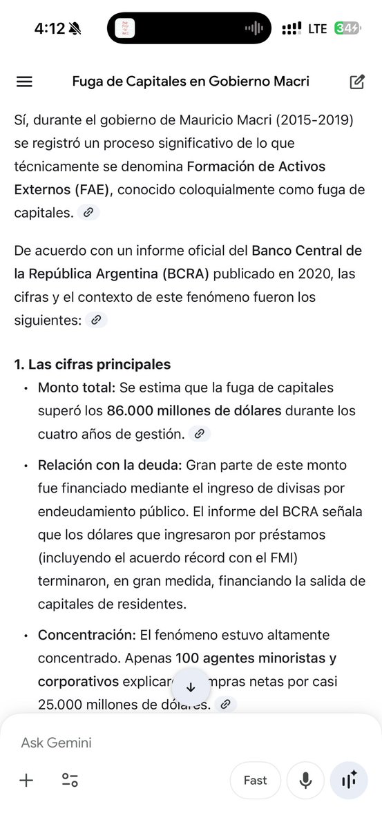 Esuzza's tweet photo. @stephanieizarra Si hablamos de fuga de capital que no se te olvide papi macri https://t.co/gnu5h767Vr