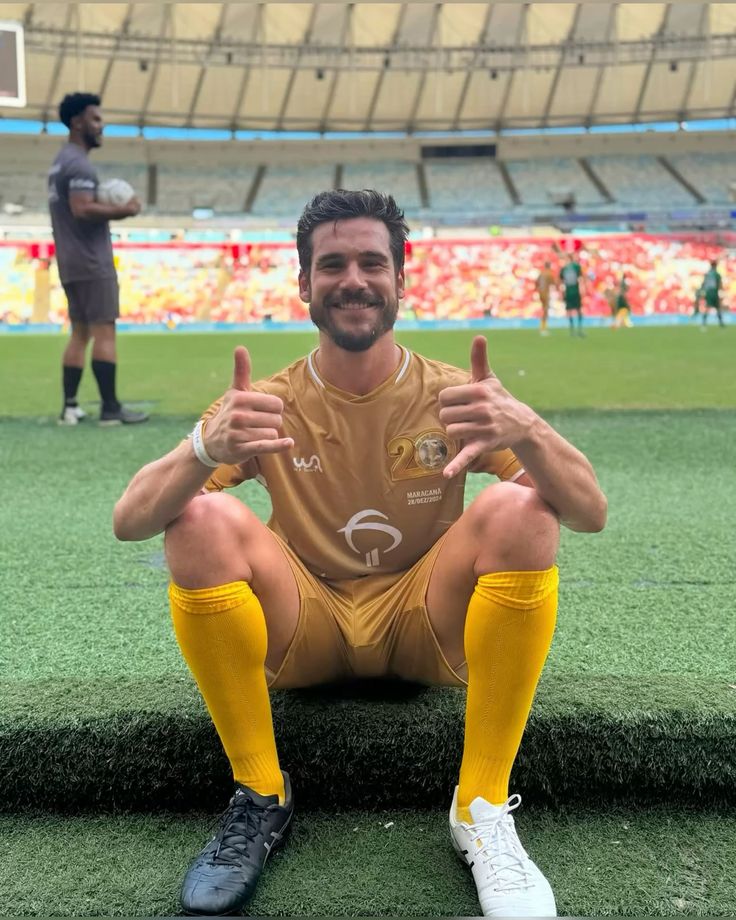 latoxicboy's tweet photo. Depois do futebol com os parças, chamei esse autista pra aqui pra casa. Não quis me odebecer, coloquei pra ser castigado, ainda mandei mandar pra todos no WhatsApp um áudio dizendo " eu sou uma puta burra mongolóide". https://t.co/GtyGXqjWHM
