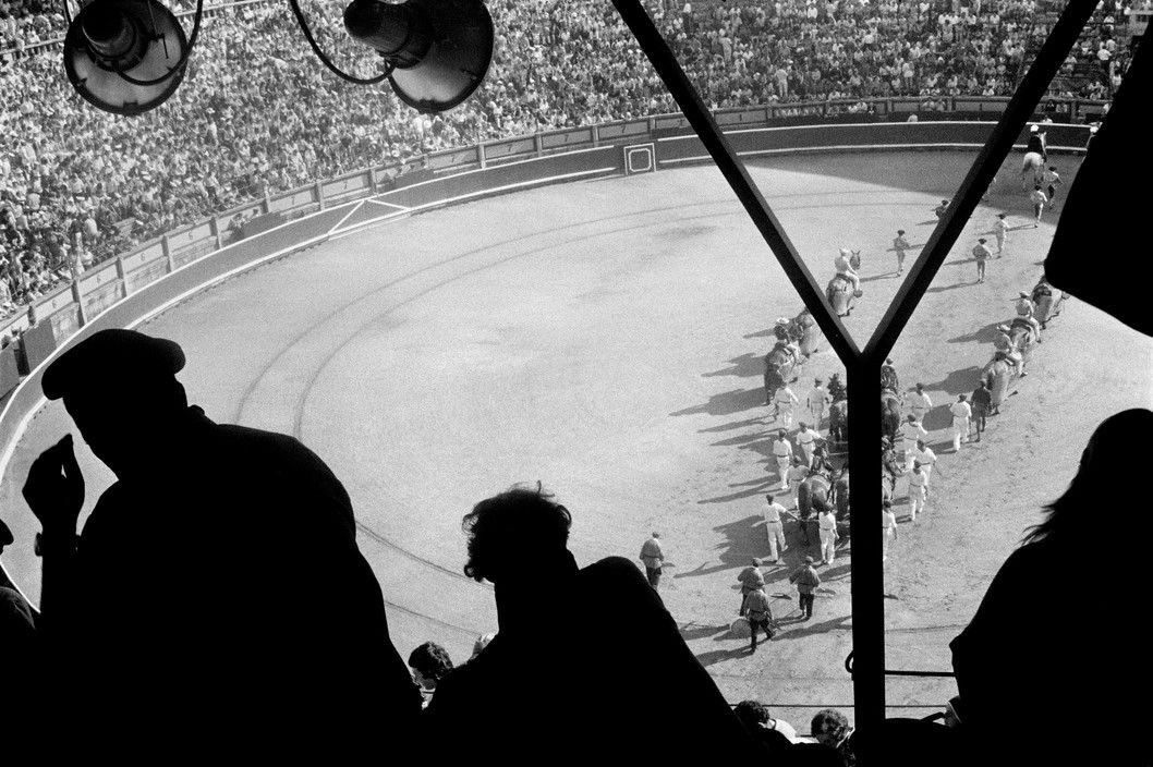 Danisanhe's tweet photo. Maravillas del archivo de Josef Koudelka y su visión de lo que era la España y Portugal de los 70. https://t.co/IUXztPso9y