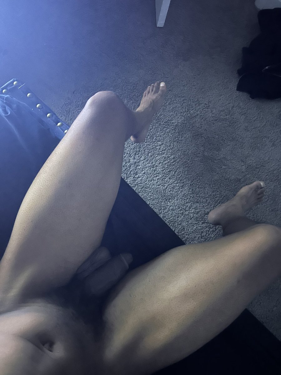 815devin_'s tweet photo. 🦶🏿&amp; 🥩
👻🤑UG8one5deVin| https://t.co/IHEjYARrzk