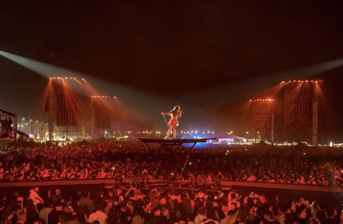 cerothread's tweet image. mira los que son estas fotos gritan popstar