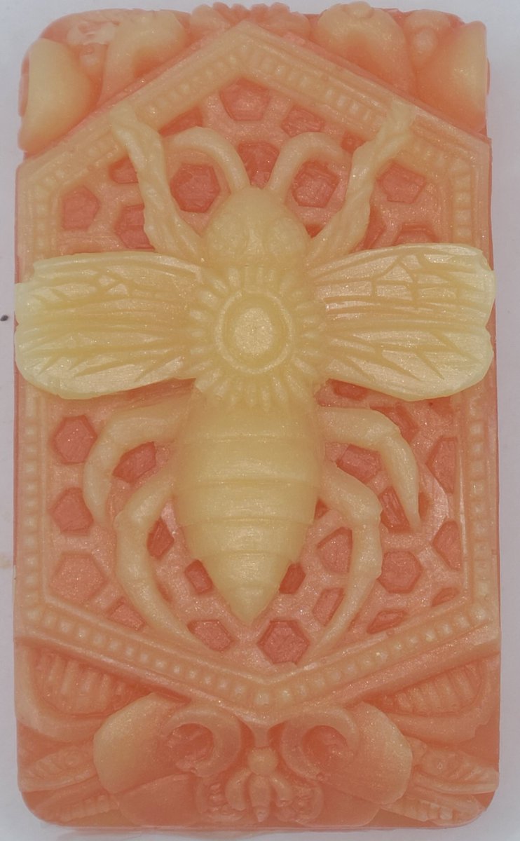 deltamoonsoap's tweet photo. This reminds me of Art Nouveau with all its pretty swirls and Intricate details. #SlsFree #parabenFree #FragranceFree #Moisturizing #funSoap #gift https://t.co/BXIkaI2ICM
