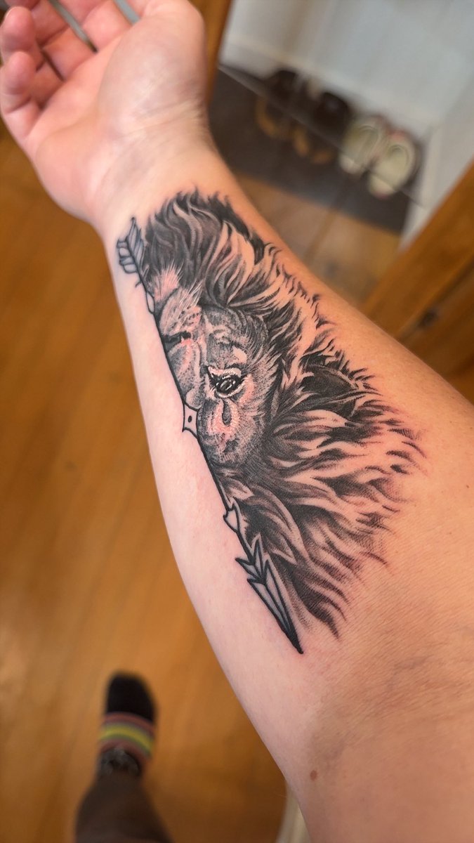 garniermtgs's tweet photo. @sheldonjones83 I got one recently as well. Not Rider related though. It was a couples tattoo https://t.co/hrREdsLqkv