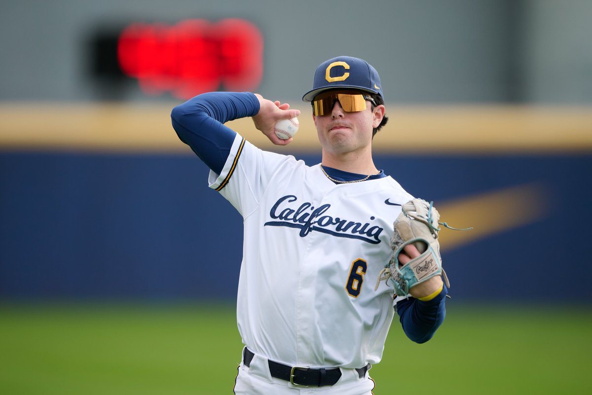 CalBaseball's tweet photo. Ethan Kodama days left until Opening Day...⌛️

#GoBears https://t.co/4hH5mh0HAE