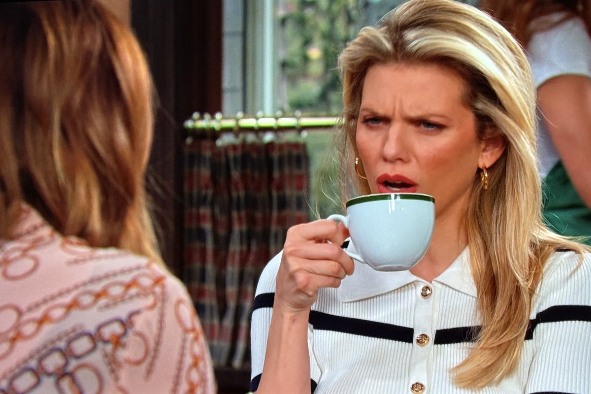 DishinDays's tweet photo. It’s time for “Caption That!” Post your captions to this photo before 2pm Sunday 2/8 and @mlmattes will pick one to read on air! Caption Away! #dishindays #daysofourlives #dool #soapopera @DaysPeacock @IAMannalynnemcc https://t.co/avho7zOSrl