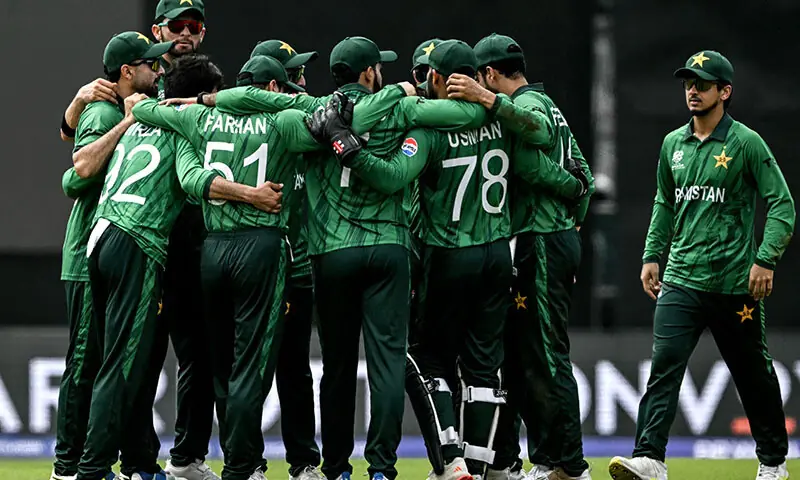 pakco_updates's tweet image. #Feb7
1. Uncertainty still looms over #Pakistan vs #India's match. @TheRealPCB rejected #Indian claims that they have approached @ICC regarding it. #SriLanka has formally requested #PCB and #Islamabad to not boycott their match in #Colombo.
#T20WorldCup #T20WorldCup2026 #Sunday