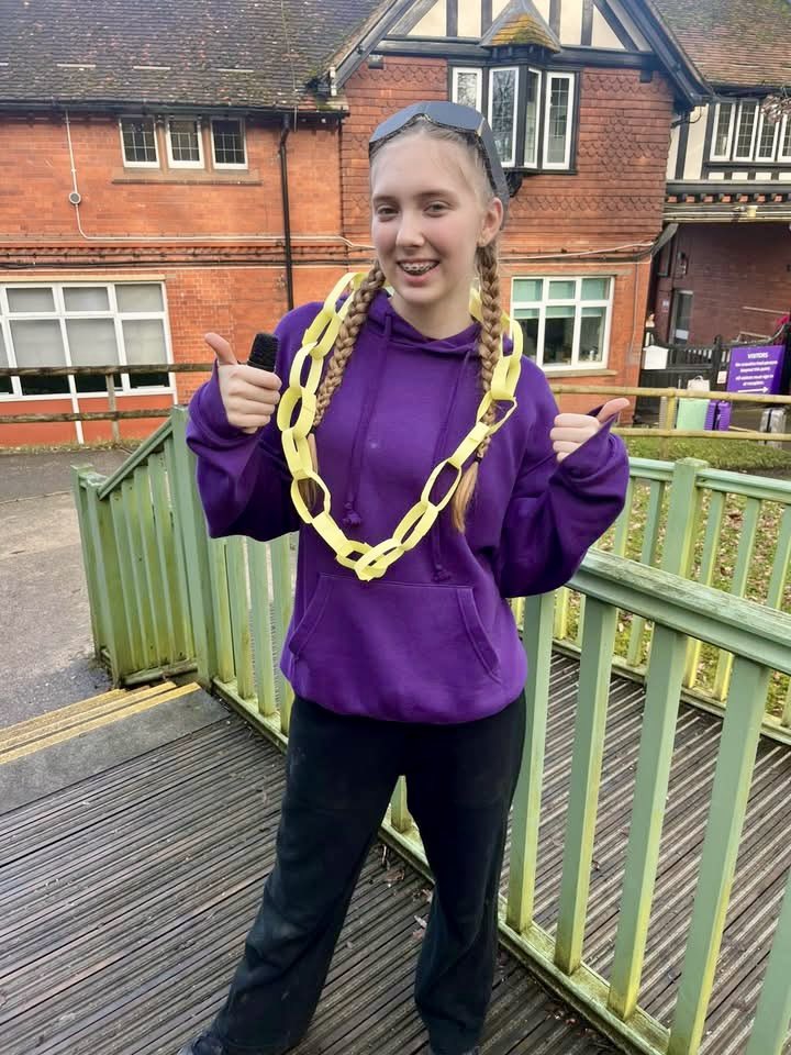 Limpsfield Grange tweet media