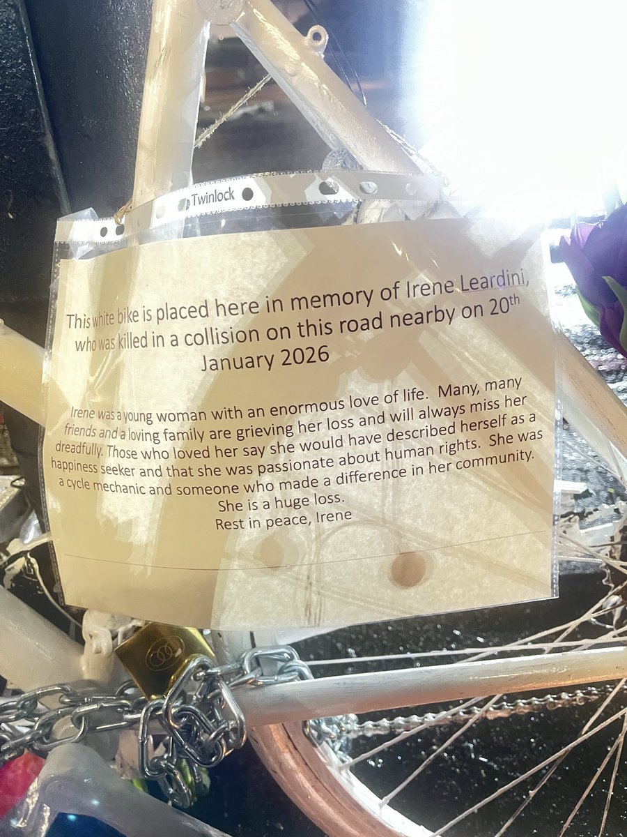 Transpontine tweet media