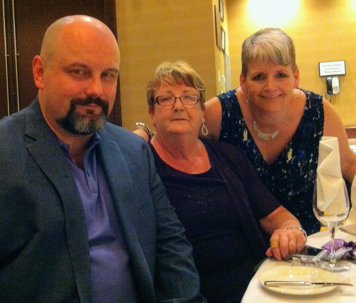 Shawn, the tired, RN. 😷 💉🩺 😴 tweet media