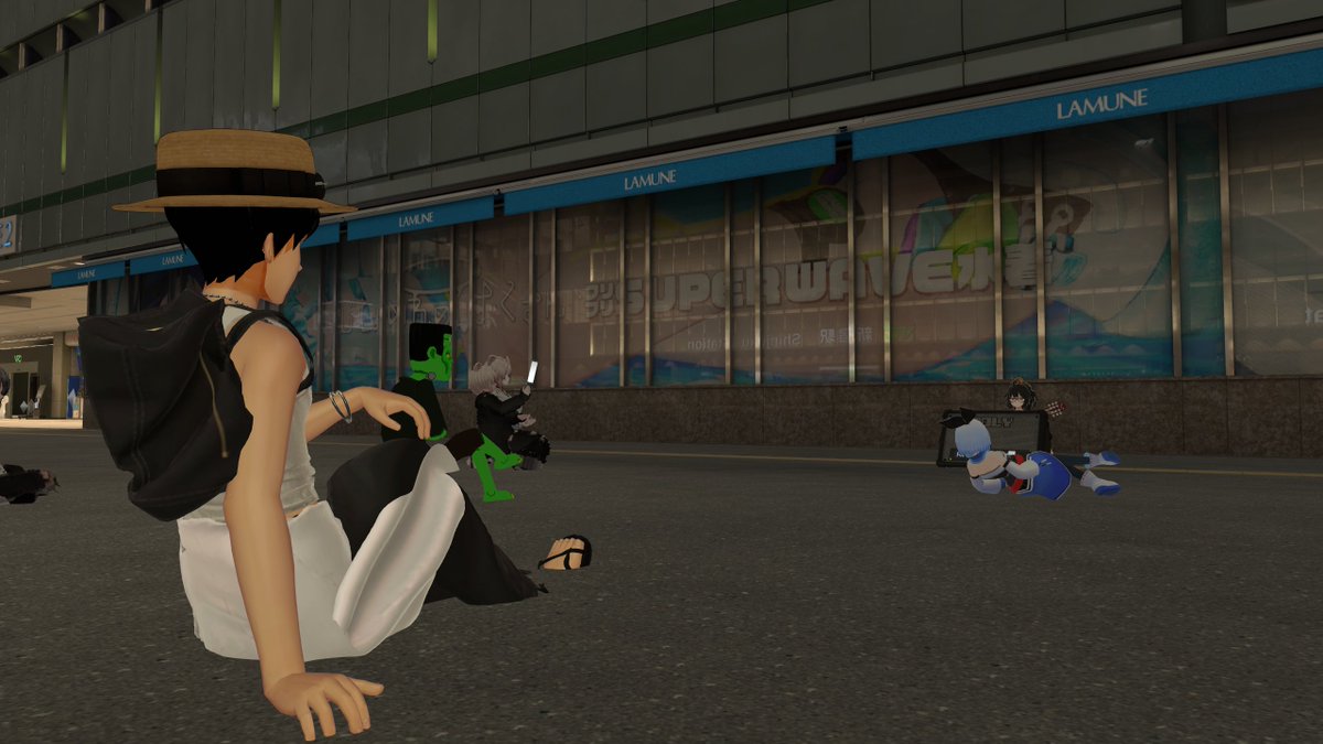 nanatayami's tweet photo. おっはよぃ！
ギターの音色に惹かれて来たよ
#VRChat #BitSnapCam #新宿ライブストリート https://t.co/cdDrx7Zy0O