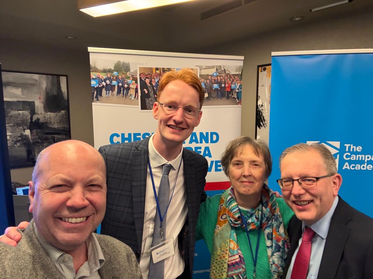 Tom Maxwell tweet media