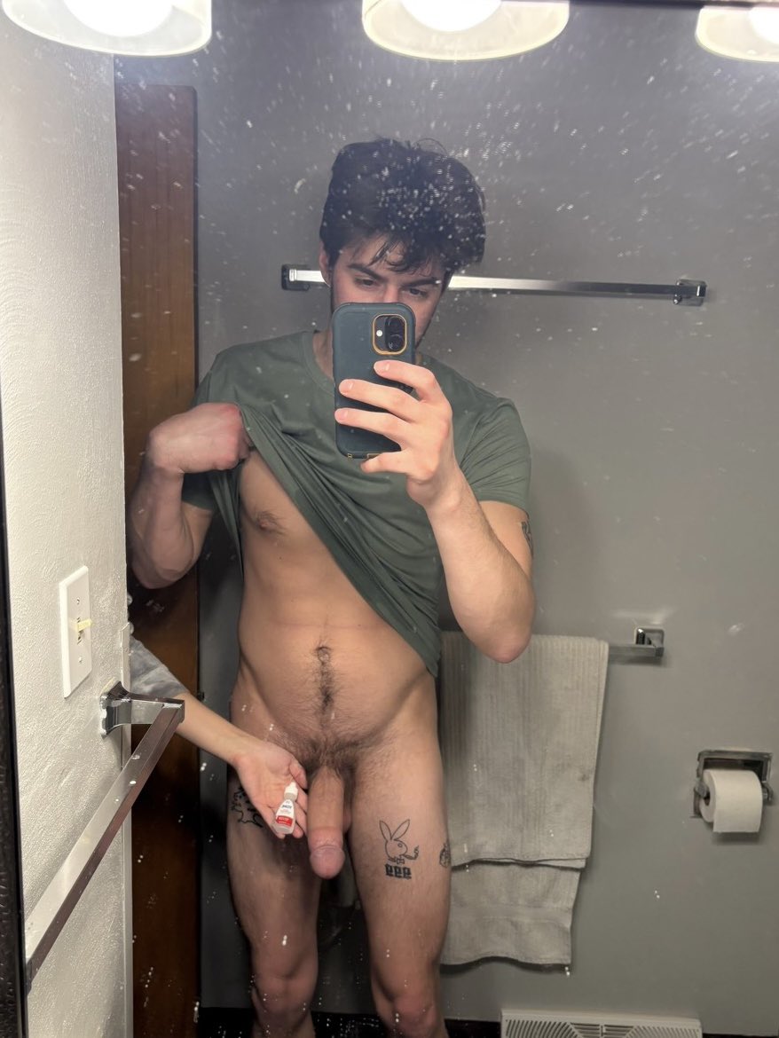 College Packing tweet media