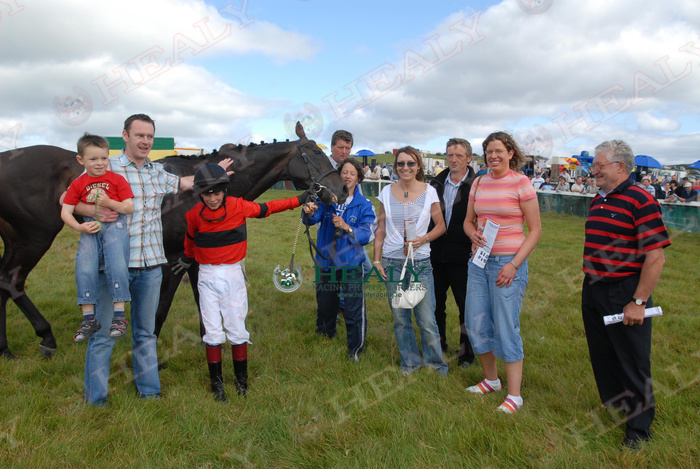 patcashhealy's tweet photo. Dingle Derby Festival 2006 Day 2 @DingleRaces
#20yearsago #archives #fromthearchive #memories #HorseRacing #HealyRacing #ReelingInTheYears #DingleRaces
Tico and Danny Mullins @dan2231 win.
(c)https://t.co/voWGTccgic https://t.co/Xrf0NhZnaO