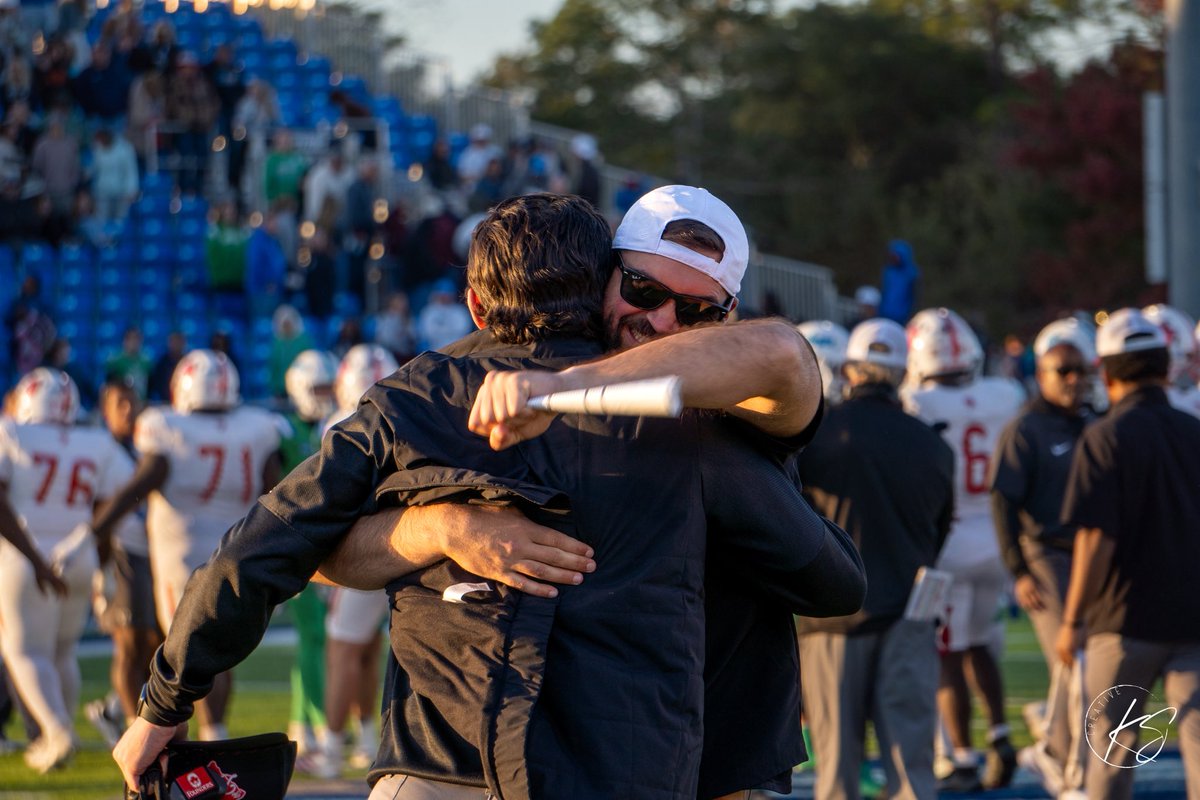 Randy Floars tweet media