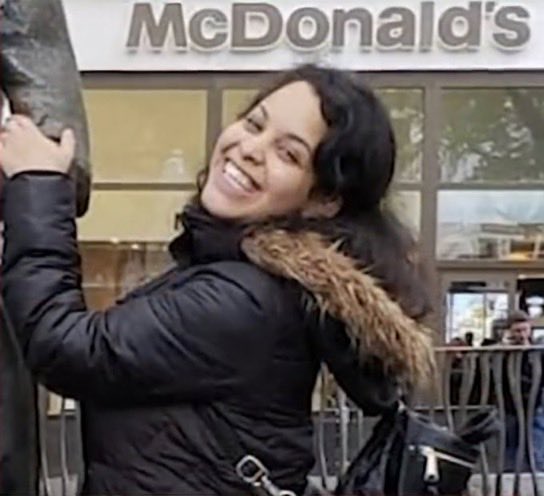 LSofiaDim's tweet image. Oiga pero que bien se la pasa su hija mientras usted sigue peleando porque el pueblo cubano permanezca en la miseria.