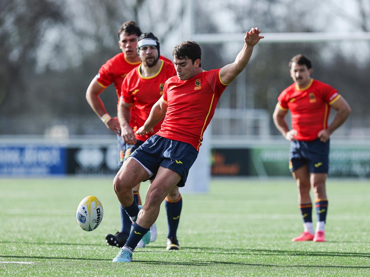 Mucha fuerza Gonzalo! Sin saber lo que tienes, que la recuperación sea lo más breve posible. Cabeza fría y corazón caliente 

                   ¡Ánimo, León!