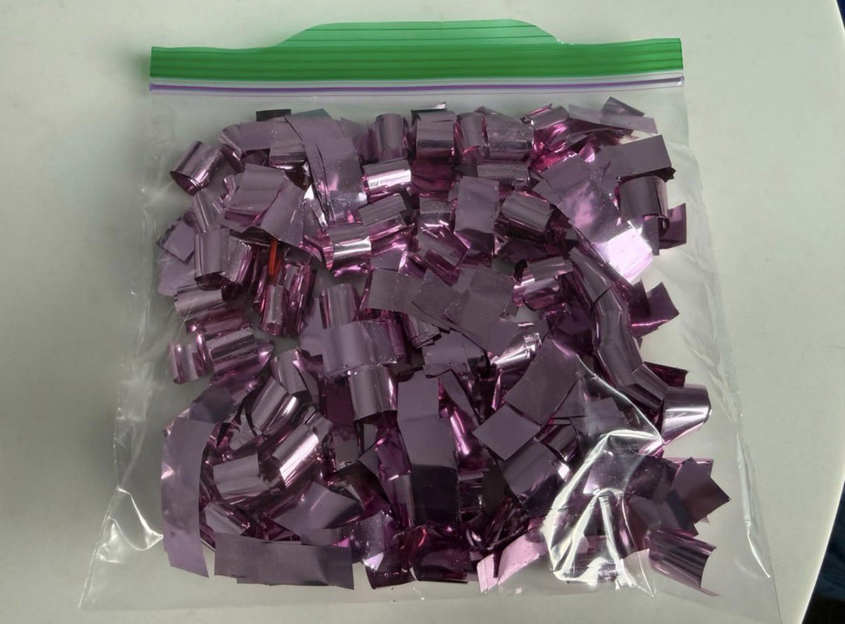 yegwave's tweet image. Parks Canada is investigating after a post online showed what appears to be a gender reveal that left pink dye and metallic confetti scattered across the ice at Lake Louise on Jan. 31.

A visitor from California said she noticed a large patch of pink colouring and hundreds of…