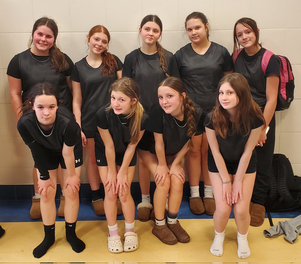 Springdale Dynamos Girls Basketball 🧡🖤⚡️🏀 tweet media