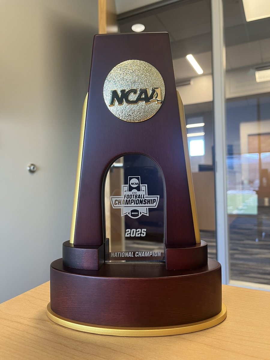 Montana State Football Recruiting tweet media