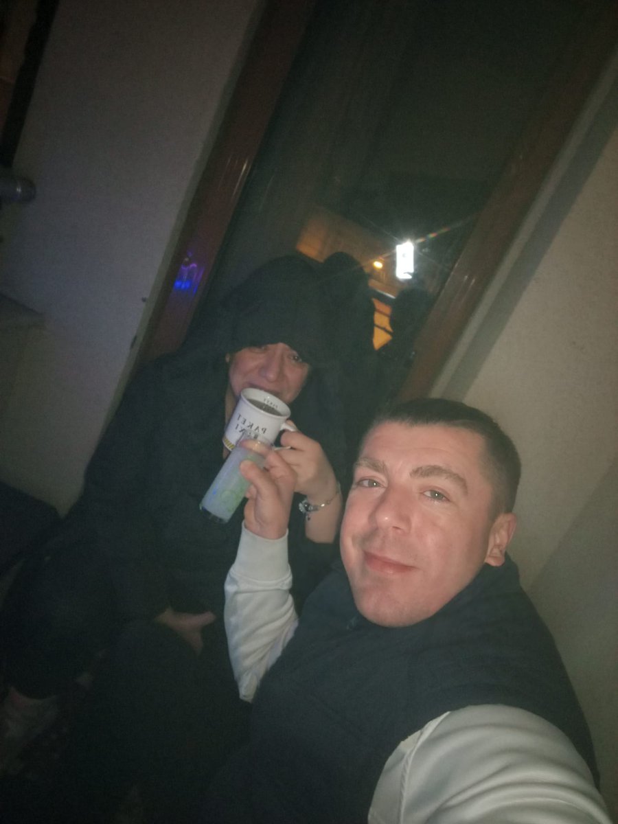 Balkonda kocama eşlik ediyorum 🤭