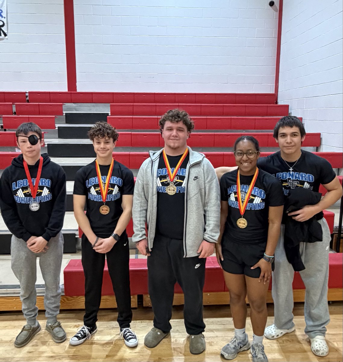 Leonard Tiger Powerlifting tweet media