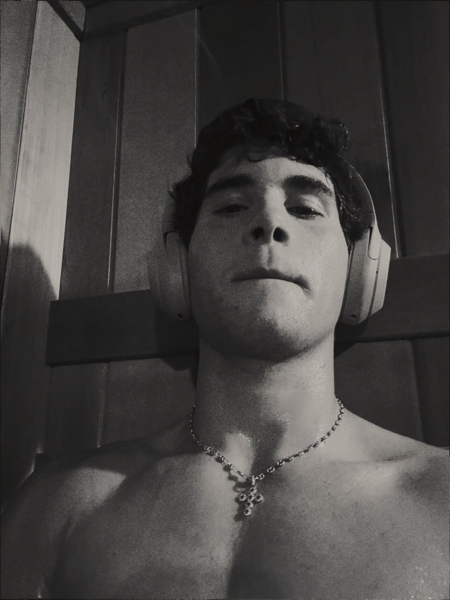 “manu!” tweet media