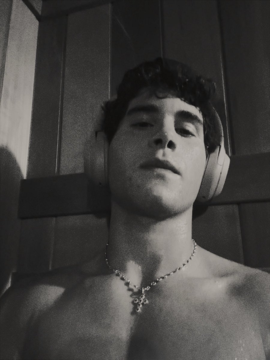 “manu!” tweet media