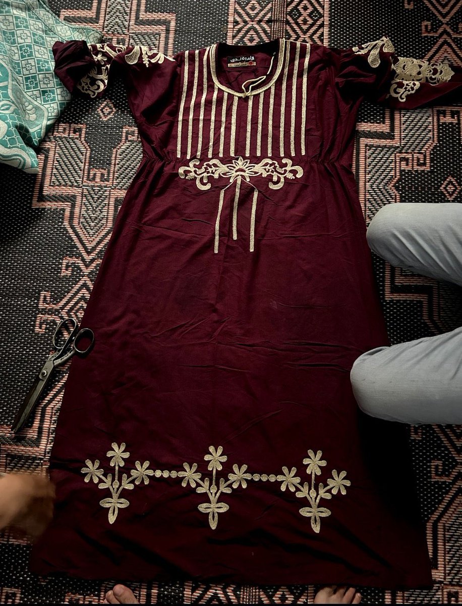 OmarHamadD's tweet photo. I am a tailor, making clothes for children. With winter approaching, I will prepare a large number of winter clothes for them.

With this extreme, bitter cold, I turn blankets into clothing

I am raising donations to buy fabric.

Please donate and share.

https://t.co/HCjqT0HeDE https://t.co/WSTo61xQ7V