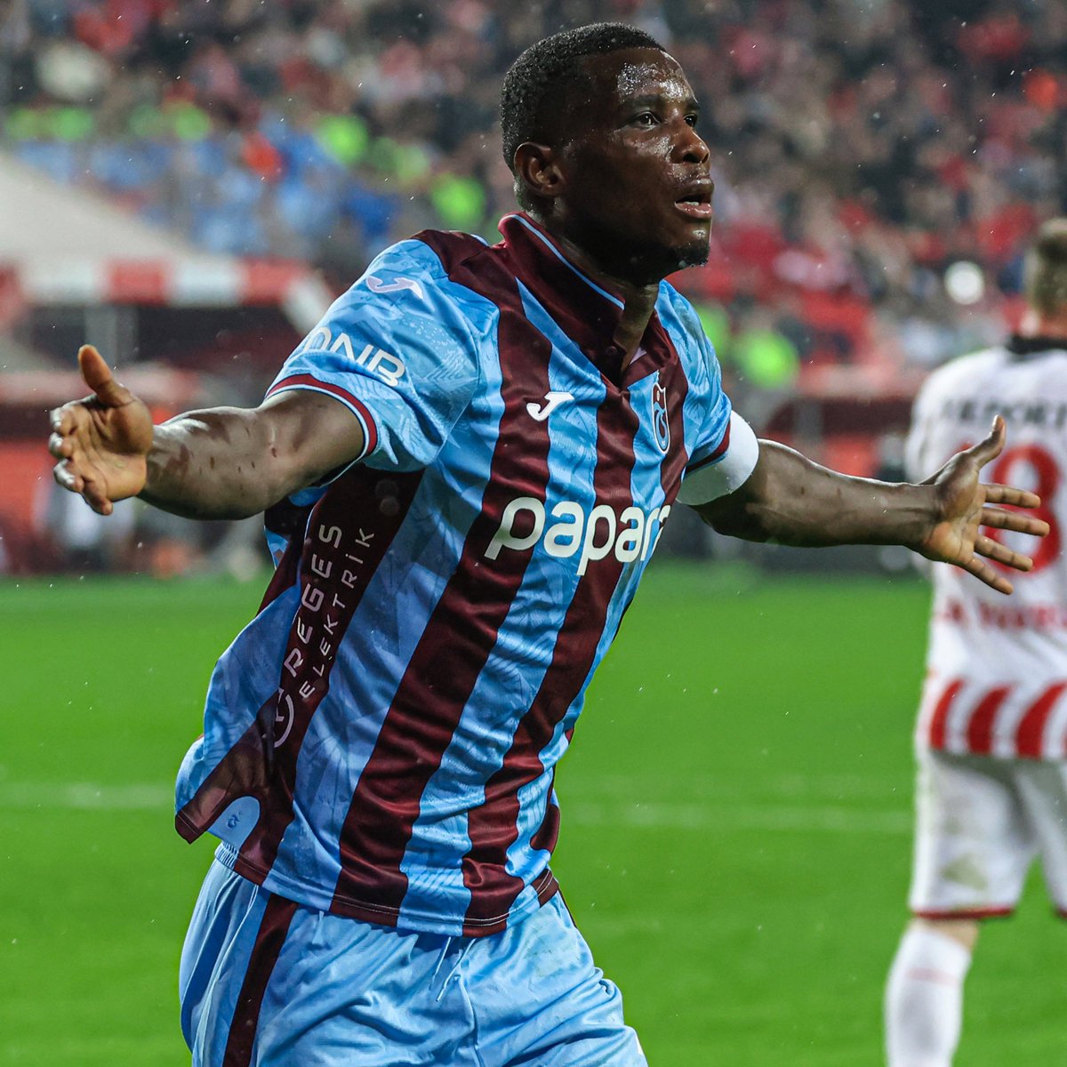 Haber's tweet photo. Paul Onuachu: “Fenerbahçe güçlü bir takım ama Trabzon’a gelecekler." https://t.co/t2BTKXAYDz