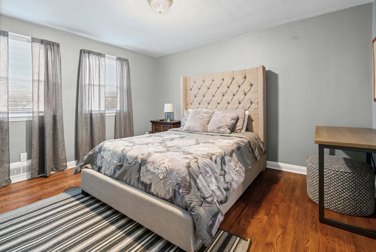 IM_A_FREE_AGENT tweet media