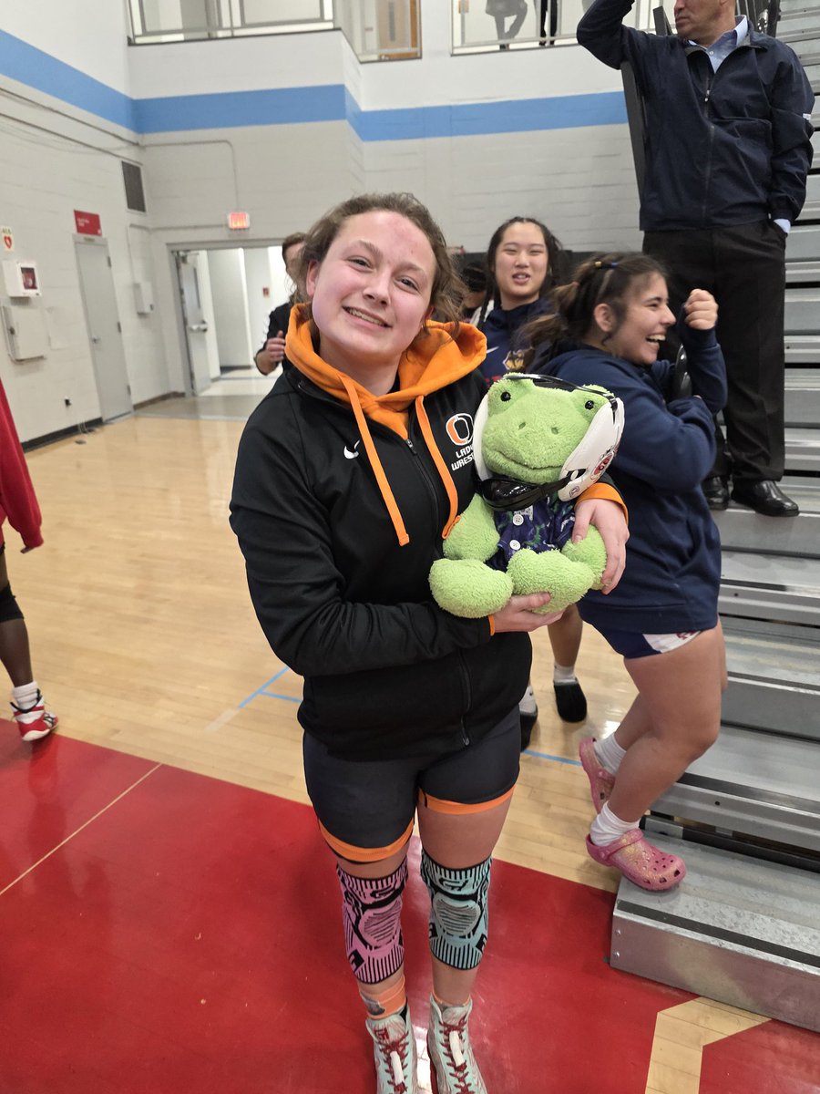 With a win in the consolation semifinals, Jorja Boller has punched her ticket to state! Jorja is now a 2-time state qualifier!

#LadyOWrestling
#FindAWay