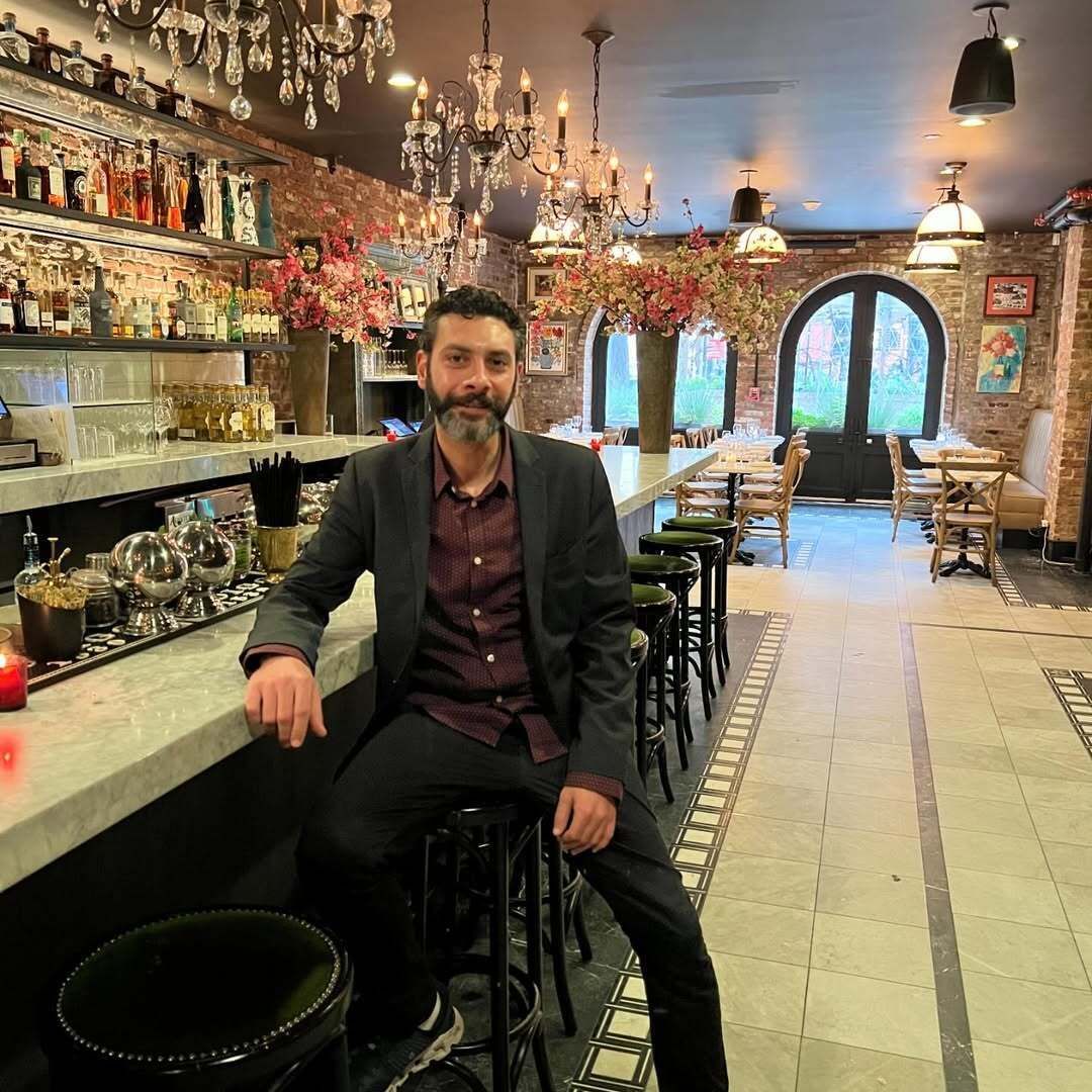 RaamBandMusic's tweet image. 🎶✨ Get ready to groove to the electrifying beats of RAAM BAND at the InterNations NYC Official event! Join us on April 25th at Saint Restaurant Bar &amp;amp; Speakeasy for an unforgettable night of music, mingling, and memories. #RAAMBANDmusic #InterNations #NYCNightlife 🎶✨