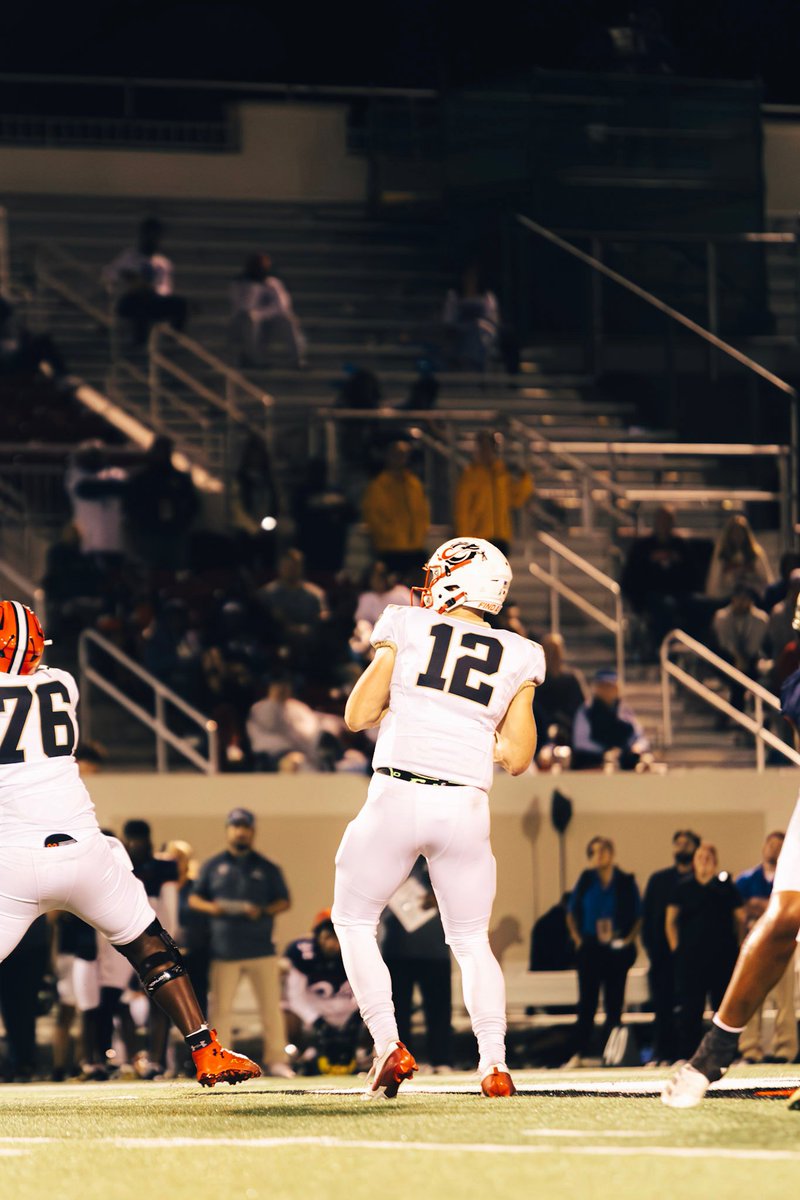 Justin Czech tweet media