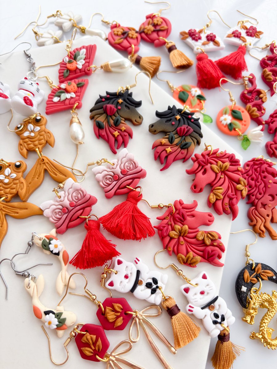 aimee makes earrings • tweet media