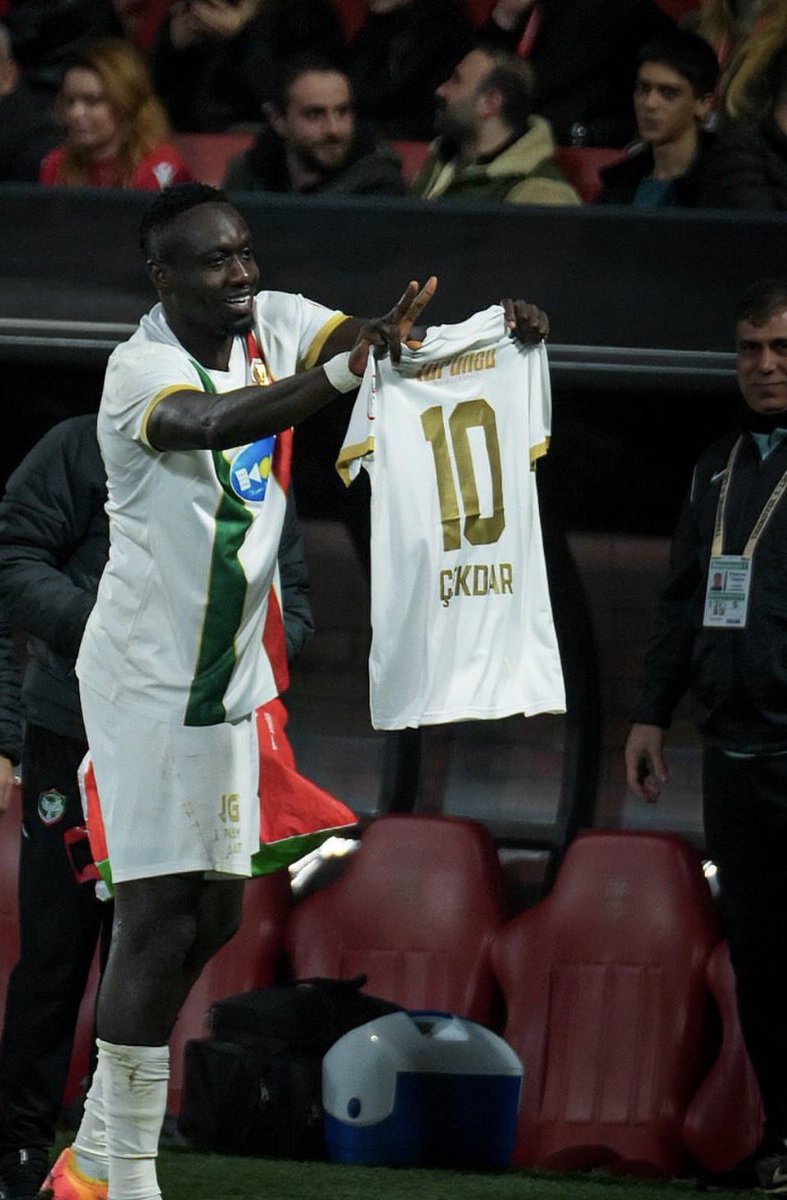 İyi ki, iyi ki bizimlesin King Kong 💚❤️
#Amedspor