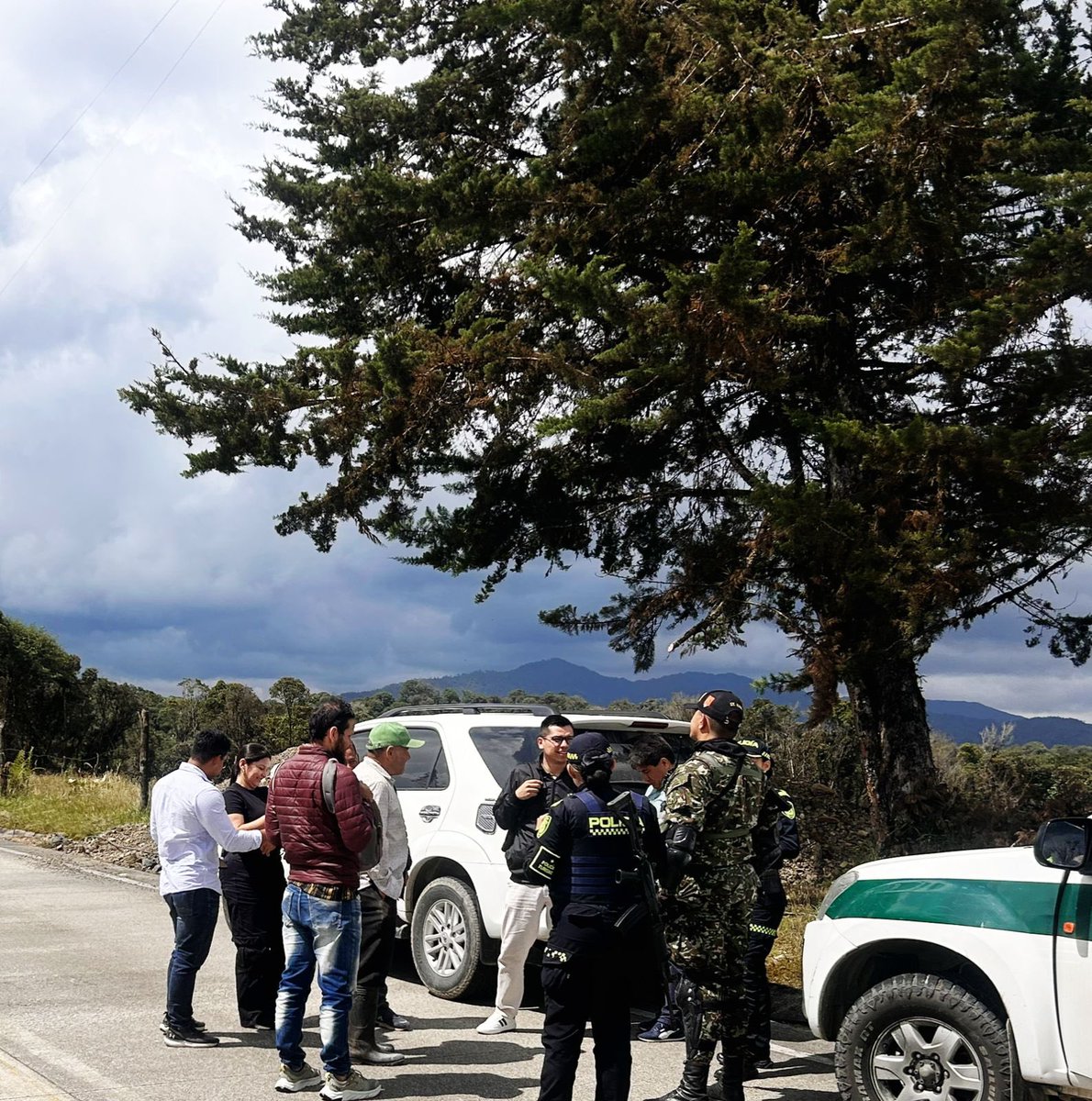 Departamento de Policía Huila tweet media