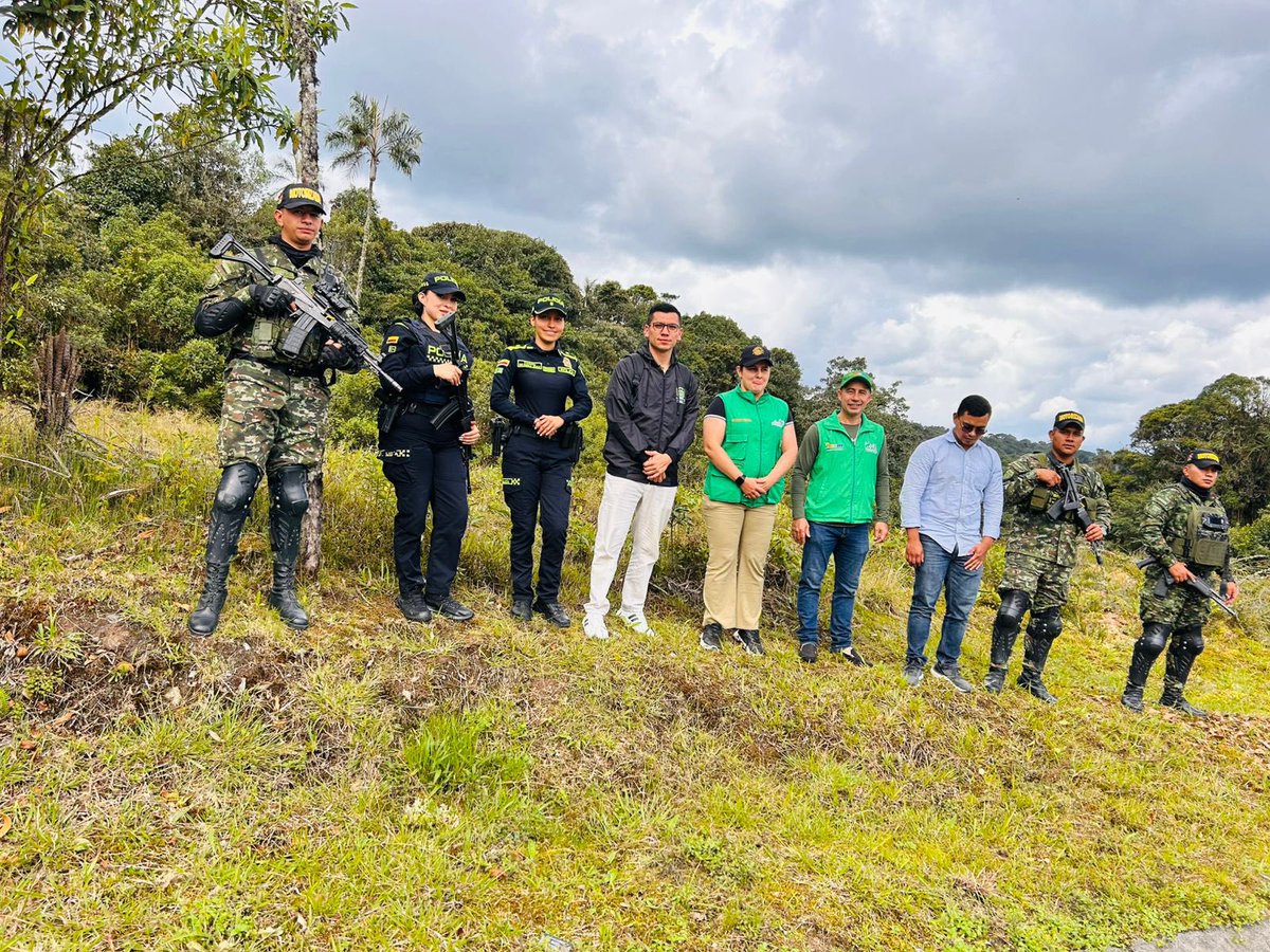 Departamento de Policía Huila tweet media