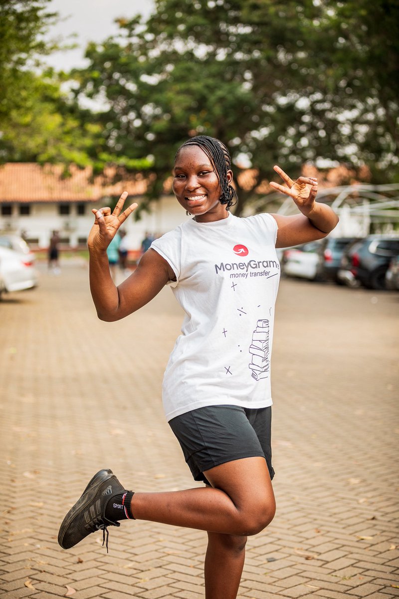 runneralliance's tweet image. "Fall in love or show all 32's"
Us :
#runclub #valentines #ghana #runneralliance #explore