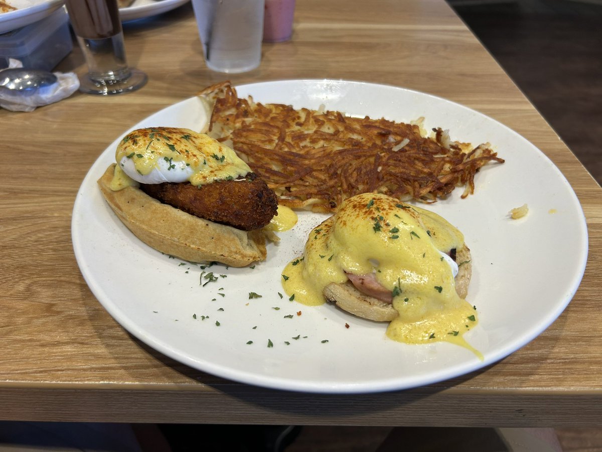 p0k0🍻 tweet media