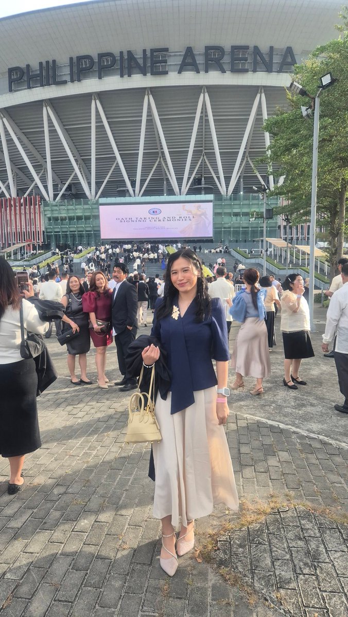 BLUE5737's tweet photo. Everything still feels SURREAL!!
02. 06. 2026

✅ Pass the Bar
✅ Take the Oath
✅ Sign the Roll

#AMYzingLawyer
#Bar2025
#AMYingForExcellence
#HaveFaith https://t.co/dMiaJNsaXW