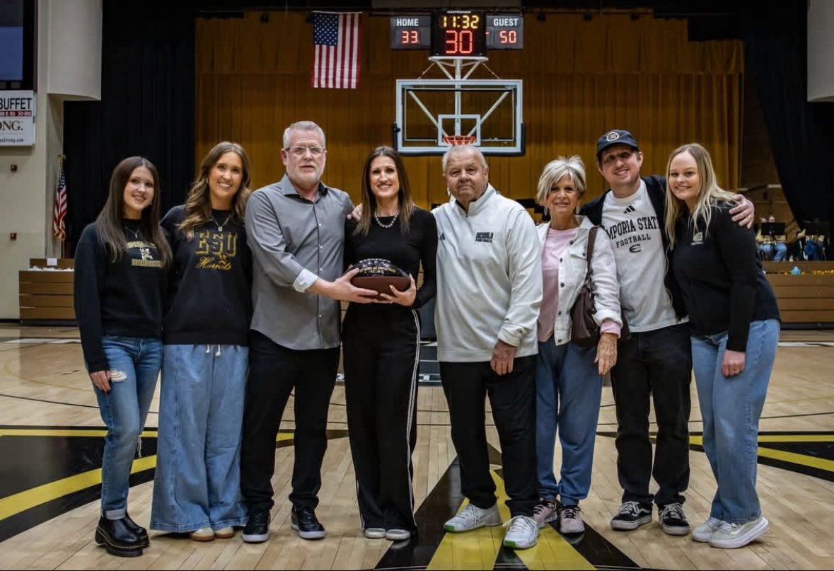 ESU Hornet Football tweet media