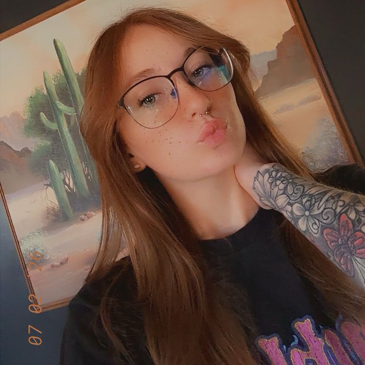 TheGingerQueenn's tweet photo. Who needs a tatted ginger to spend their money??? https://t.co/u7o4sRZIqJ https://t.co/mtoz2x6g6O
