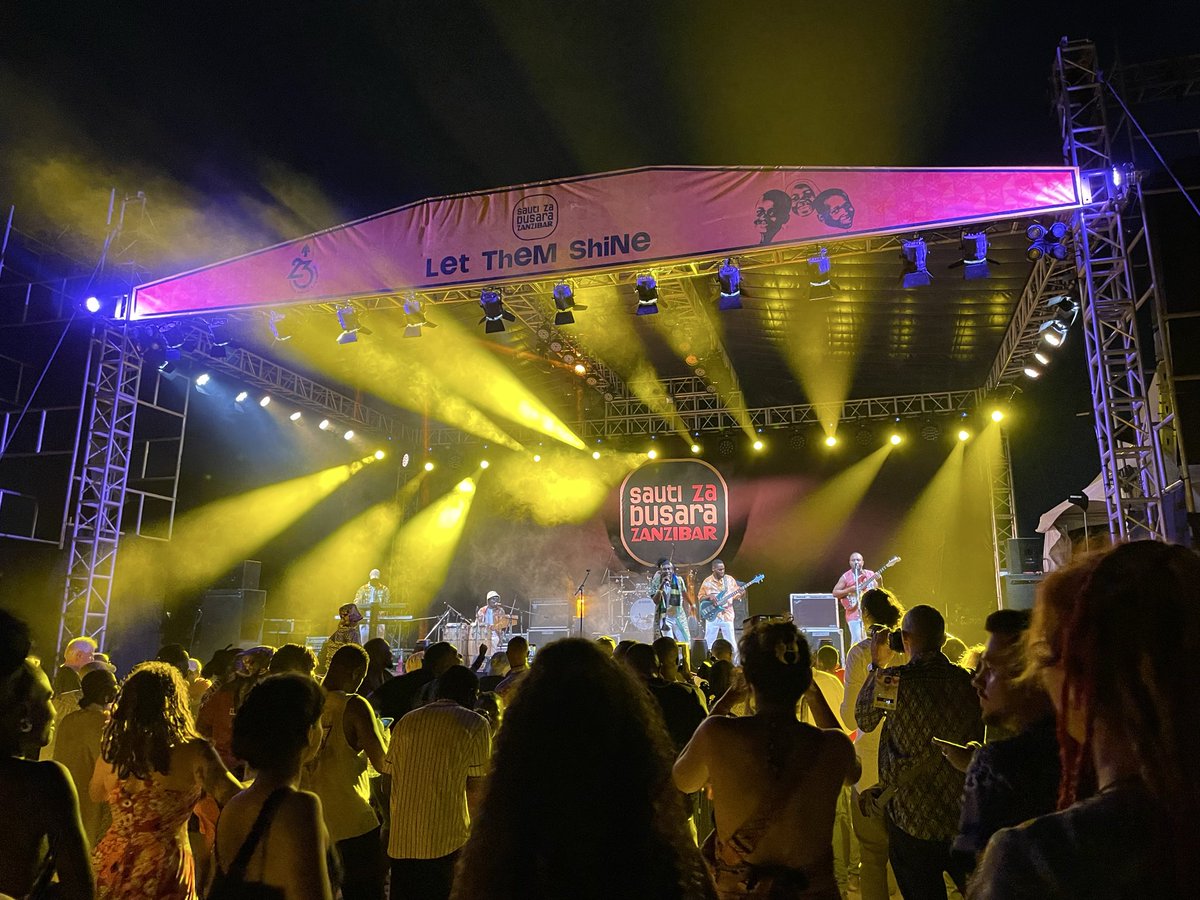 Marianne Young FCDO tweet media