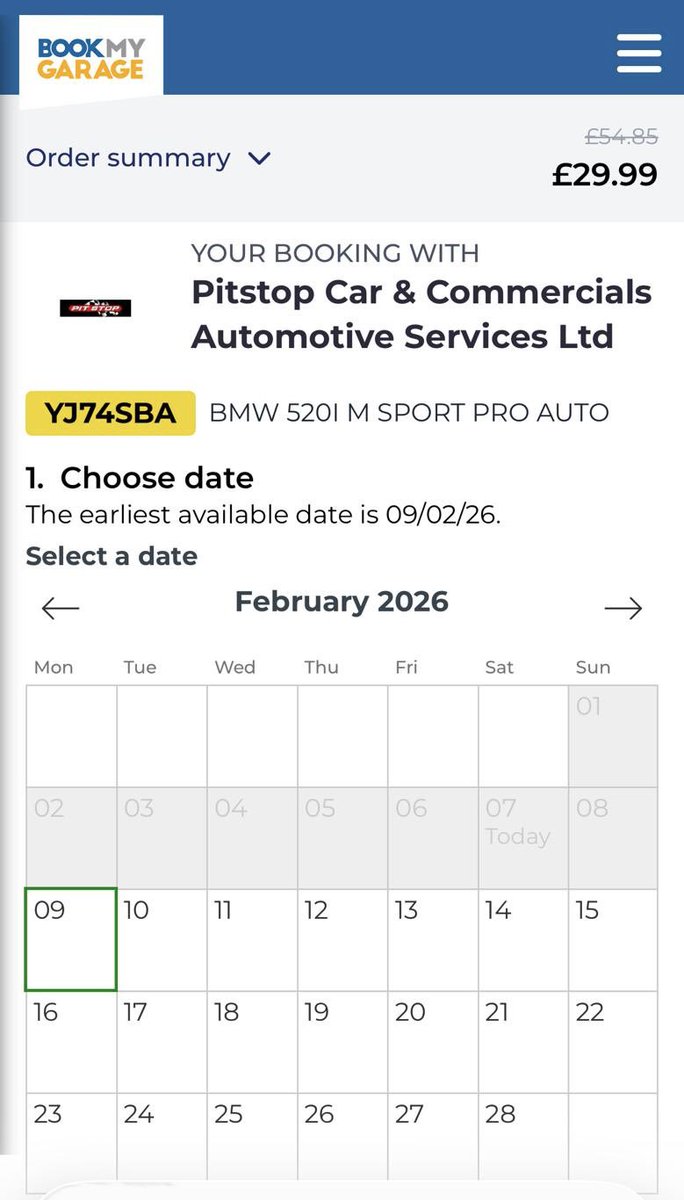 🚘Bahse konu “araç muayene istasyonu” hakkında binlerce şikayet var ama kimsenin umurunda olmamış.
➖44 yaşında, 2 çocuk babası polis memuru Melih Okan Keskin, muayene için aracını bu istasyona götürüyor.
➖Aracın “park lambasının yanmadığını” söyleyip kendisini geri