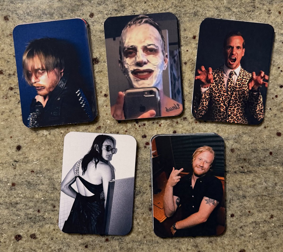 mags_reverie's tweet image. still the same five guys