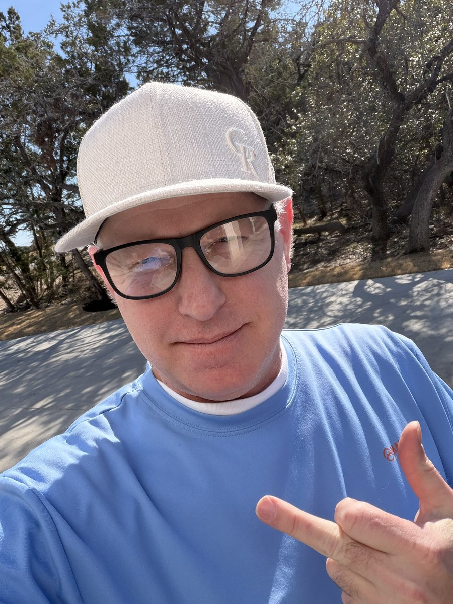 Gunther Eagleman™ tweet media